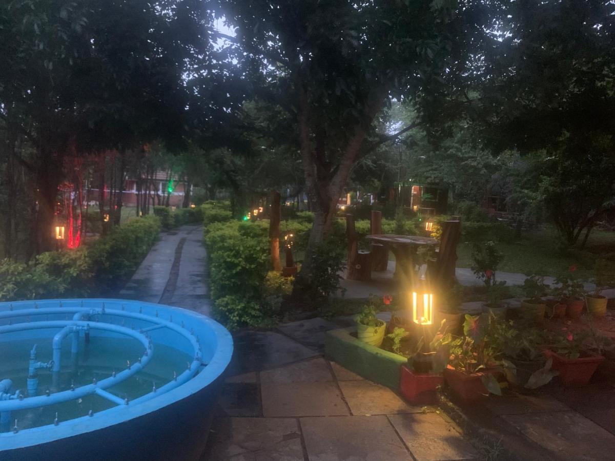 Chalets Resort Masinagudi Utakamand Zewnętrze zdjęcie